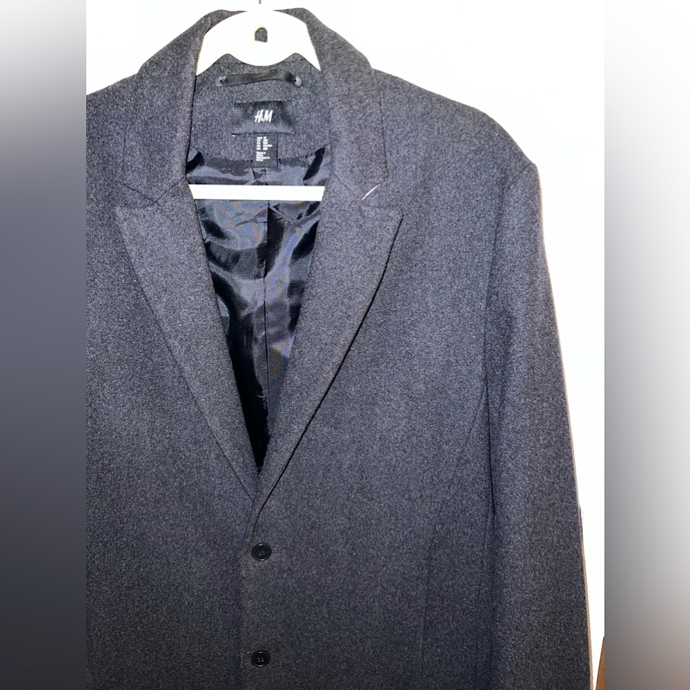 Amazing H&M Pea Coat, 38R, long, dark grey wool. Excellent like-new quality!